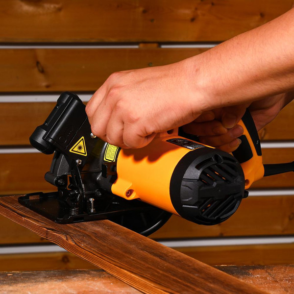 Дисковая пила Deko CS-1500W / 084-1150