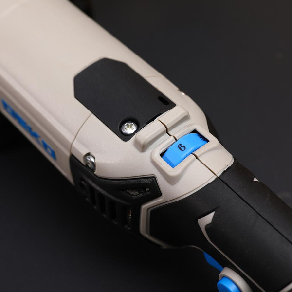 Угловая шлифовальная машина Deko AGDK-1600W PRO / 084-1081