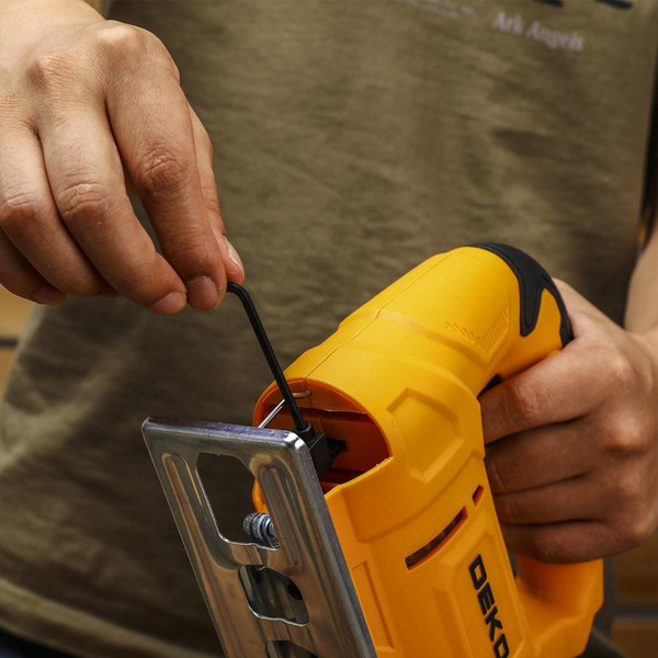 Электролобзик Deko JS550DK / 084-1101