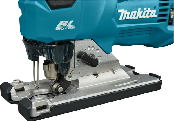 Электролобзик Makita JV002GZ XGT