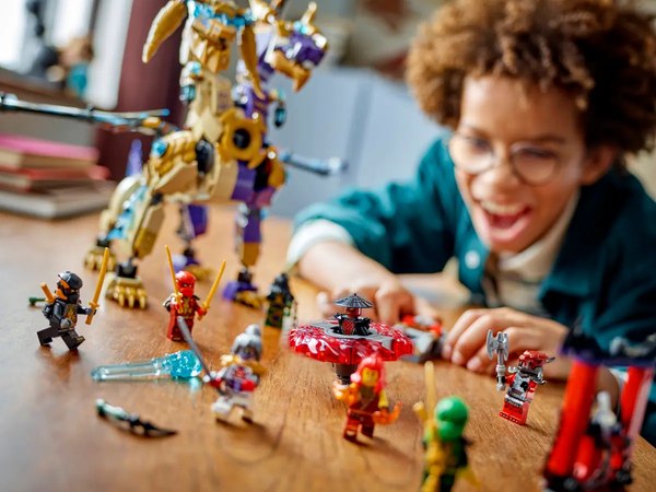 Конструктор Lego Ninjago Дуговой дракон фокуса / 71836