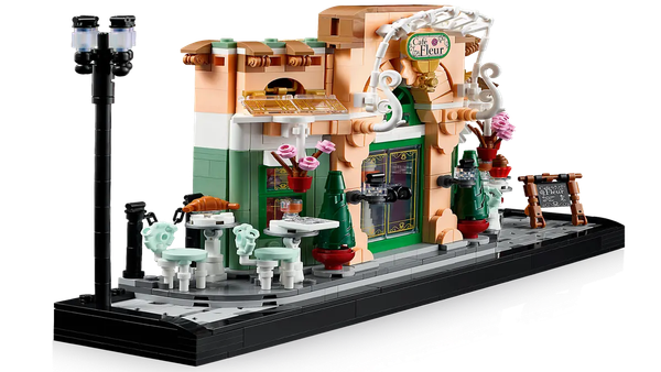 Конструктор Lego Icons Французское кафе / 10362 