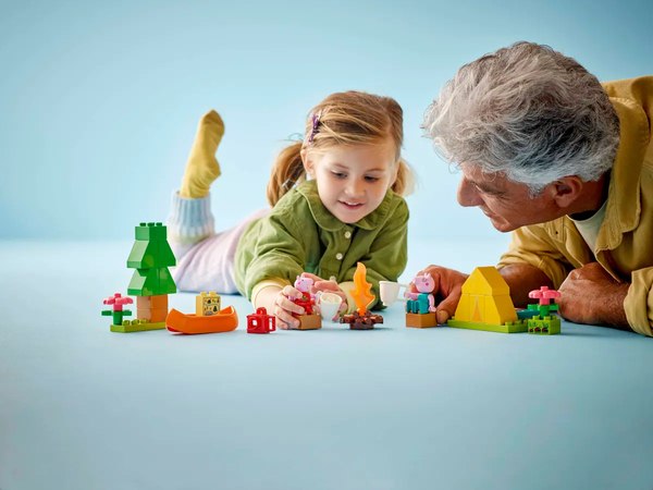 Конструктор Lego Duplo Поход Пеппы / 10452