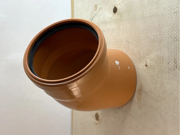 Отвод наружной канализации Хемкор Ду 110х45 / 2491094