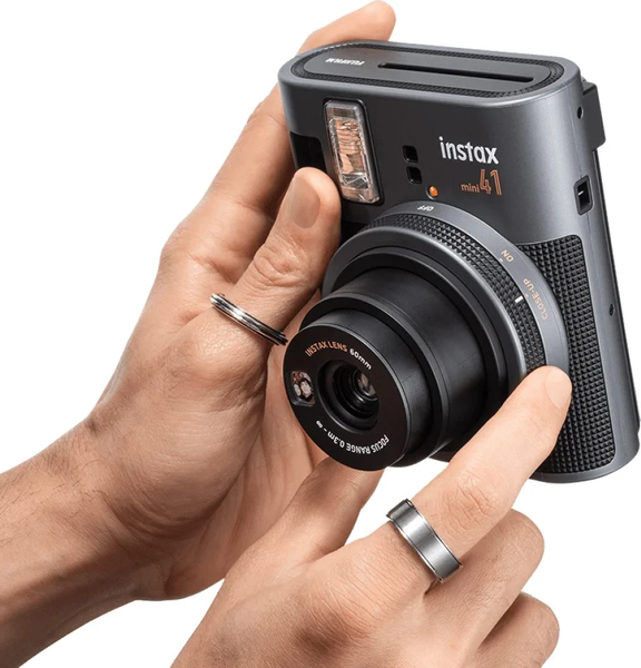Фотоаппарат с мгновенной печатью Fujifilm Instax Mini 41