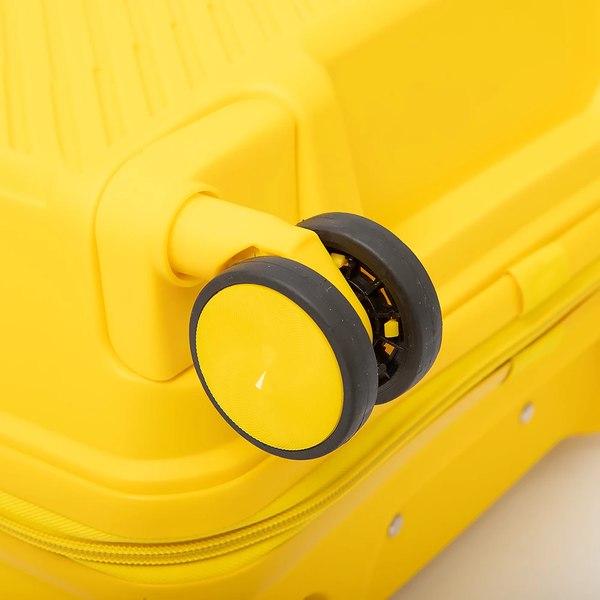 Чемодан на колесах Valigetti 344-8026/3-24YLW