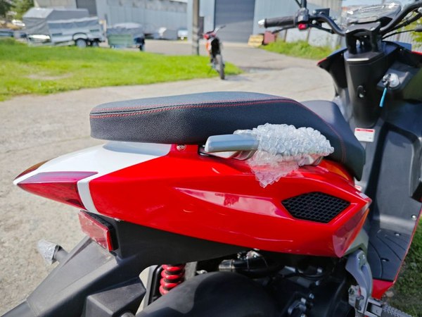 Скутер Regulmoto Formula 125 EFI