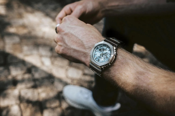 Часы наручные мужские Casio GM-2110D-2A