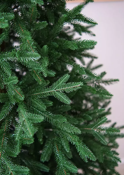 Ель искусственная Уральская ёлка и игрушка Лесная