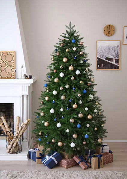 Ель искусственная Уральская ёлка и игрушка Восточная