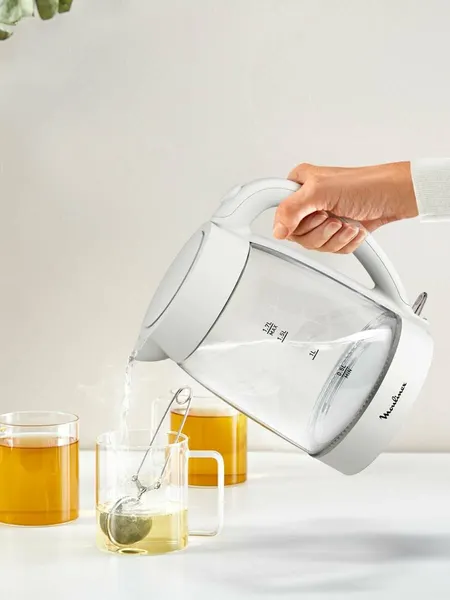 Электрочайник Moulinex BY2S01F0