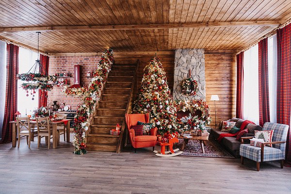 Ель искусственная Max Christmas Версальская / ЕСВ 18