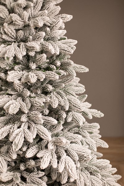 Ель искусственная Ёлушка Донская заснеженная / ЕДОНЗ 18