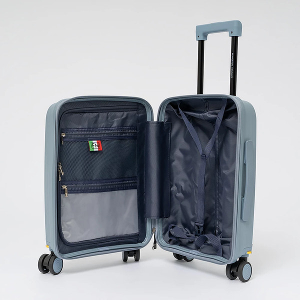 Чемодан на колесах Francesco Molinary 344-PP31/4-18BLU