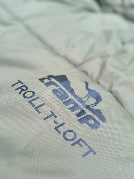 Спальный мешок Tramp Troll T-Loft Regular / TRS-061R-oliv-LT