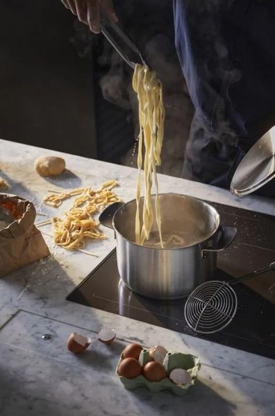 Кастрюля Fiskars All Steel / 1064752