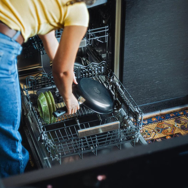 Сковорода Fiskars Hard Face / 1075520