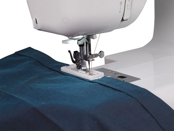 Швейная машина Leader Sewhome I