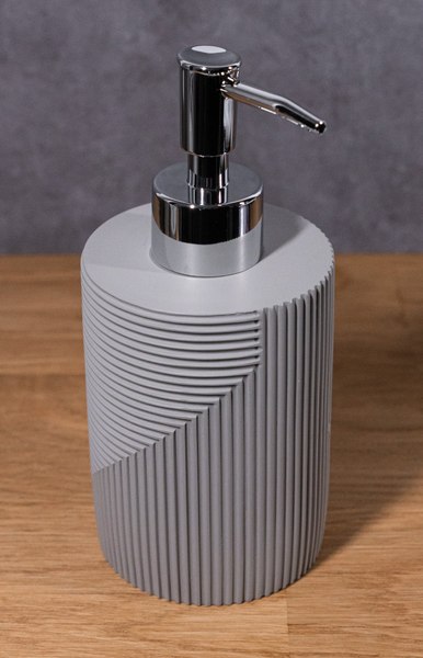 Дозатор для жидкого мыла Caspian Leeds 90076