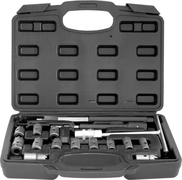 Набор автоинструмента Thorvik DICS17