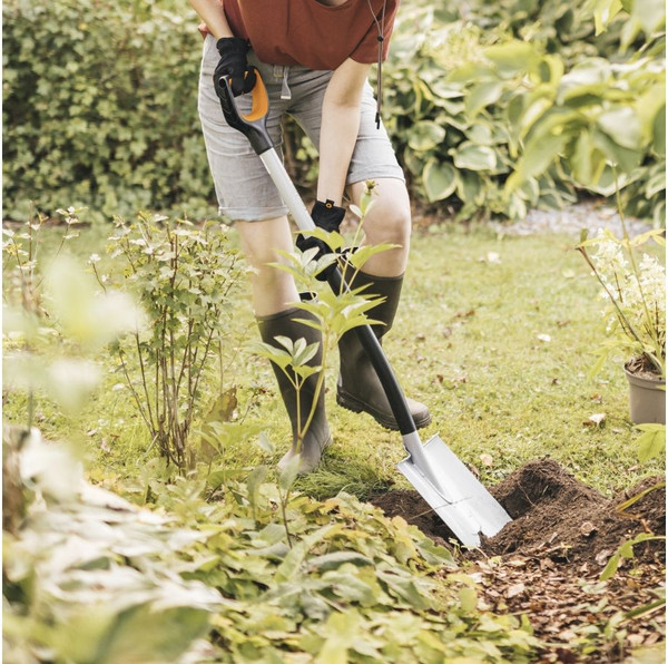 Лопата Fiskars Xact / 1066730