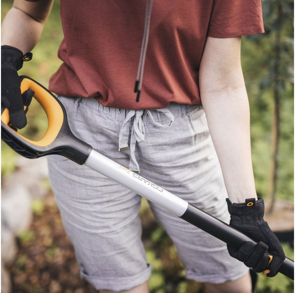 Лопата Fiskars Xact / 1066730