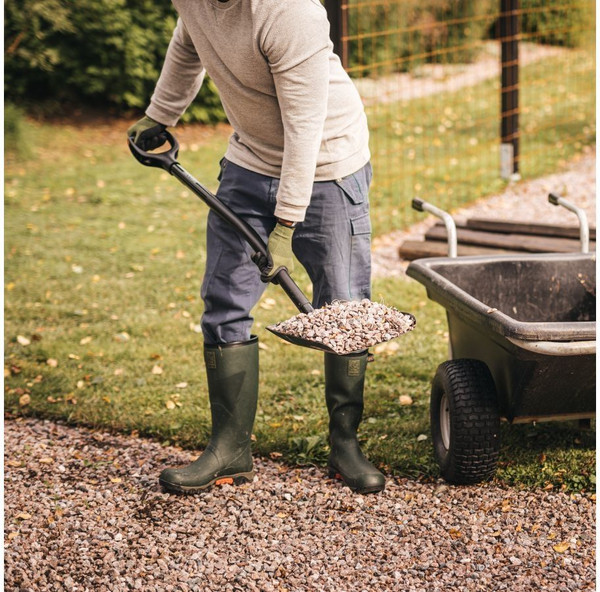 Лопата Fiskars Ergonomic Pro / 1066713