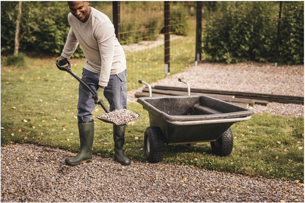 Лопата Fiskars Ergonomic Pro / 1066713