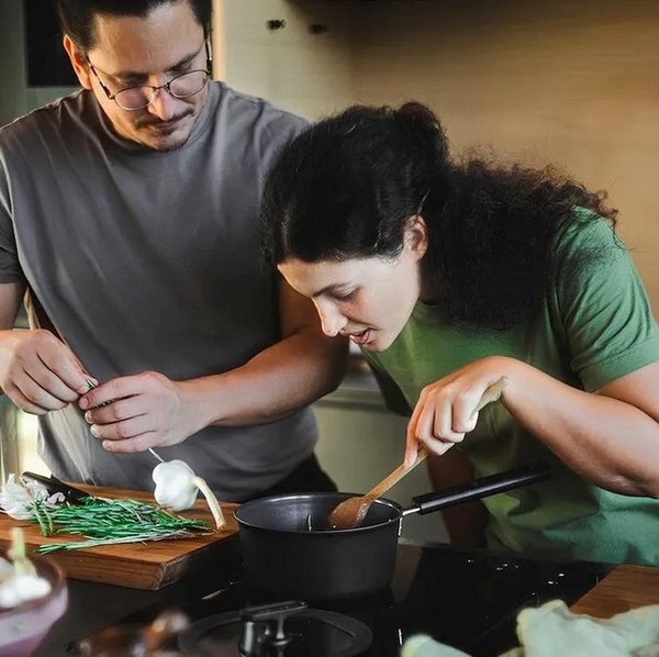 Сотейник Fiskars Hard Face / 1075524