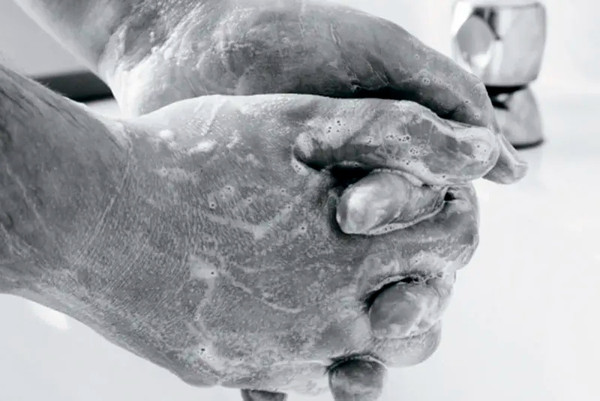 Очиститель для рук FBT 61809101F