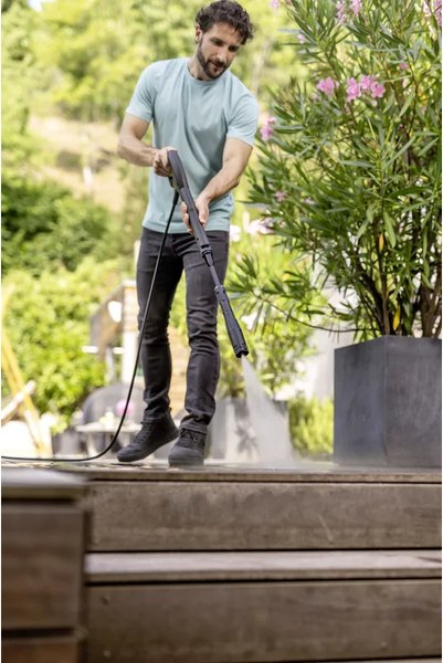 Мойка высокого давления Karcher K 4 WCM