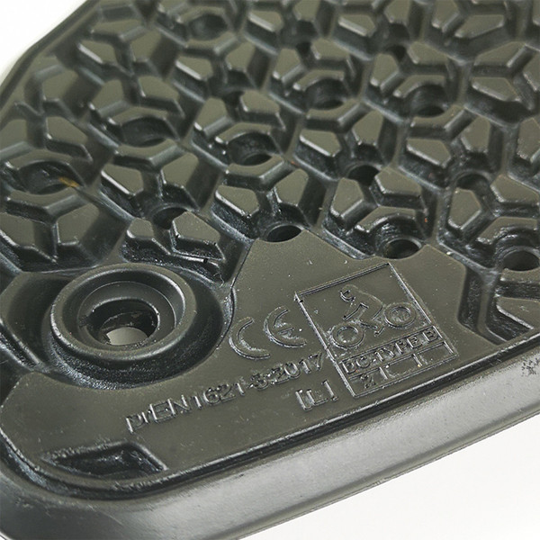 Мотопанцирь Taichi Helinx TRV079-BK01