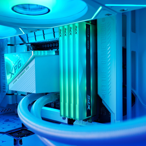 Оперативная память DDR5 A-data AX5U6400C3216G-DCLANRSG