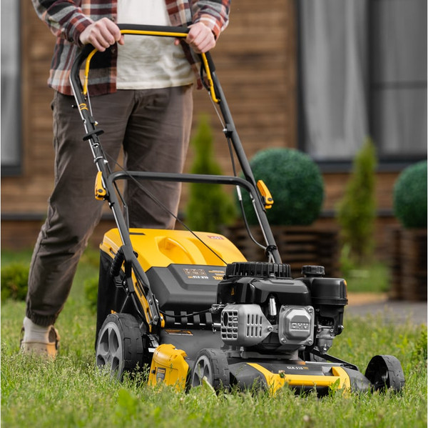 Газонокосилка бензиновая Denzel GLR-510SP-ZS / 58825