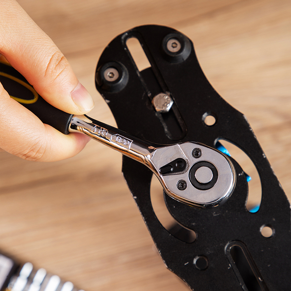 Набор головок слесарных Deli EDL0012T