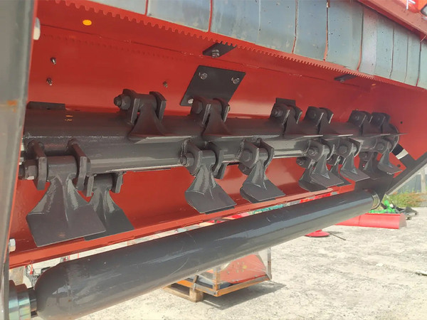 Косилка-мульчер Rossel EF155