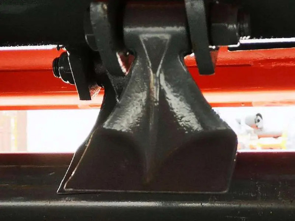 Косилка-мульчер Rossel EFH145