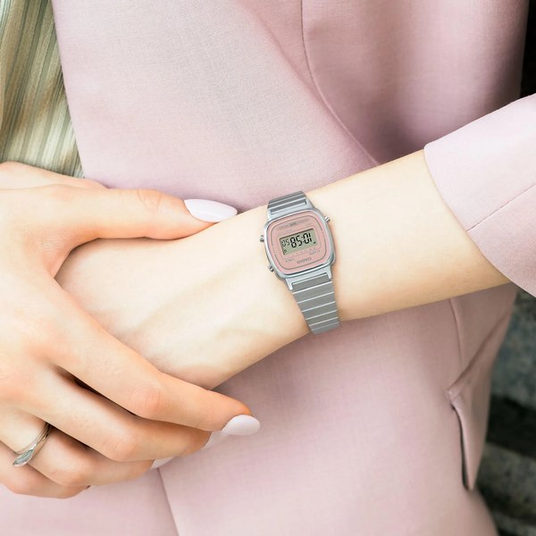 Часы наручные женские Casio LA-670WEA-4A2