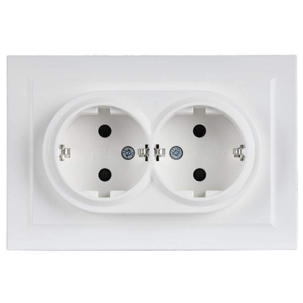 Розетка IEK Brite BR-R24-16-K91-F