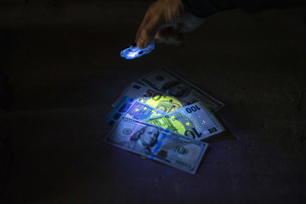 Фонарь Armytek Crystal Pro UV / F10301GRUV