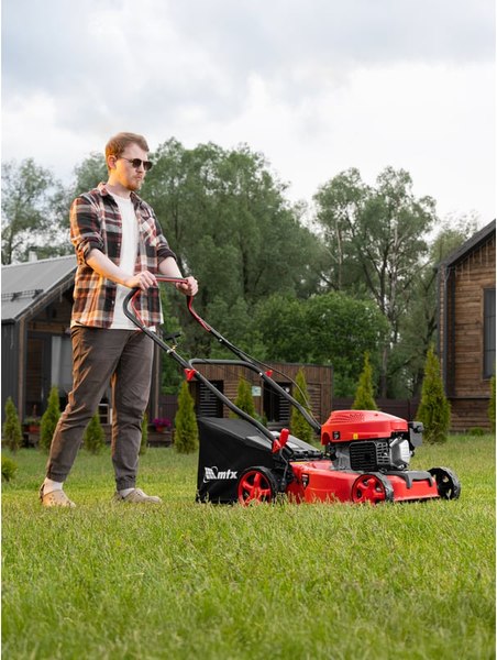 Газонокосилка бензиновая MTX GL41-K / 58836