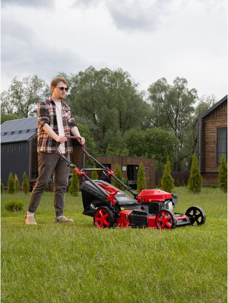 Газонокосилка бензиновая MTX GL51SP-K / 58838