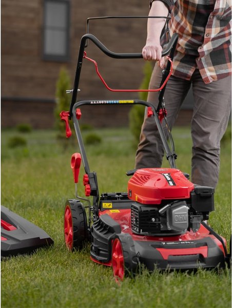 Газонокосилка бензиновая MTX GL51SP-K / 58838