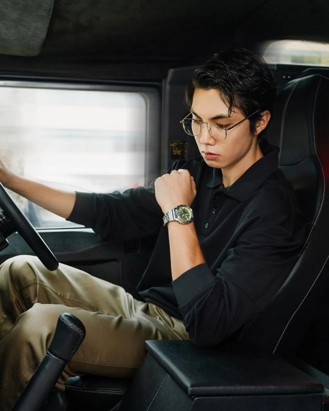 Часы наручные мужские Casio GM-2110D-3A