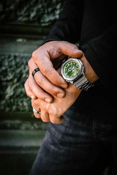 Часы наручные мужские Casio GM-2110D-3A