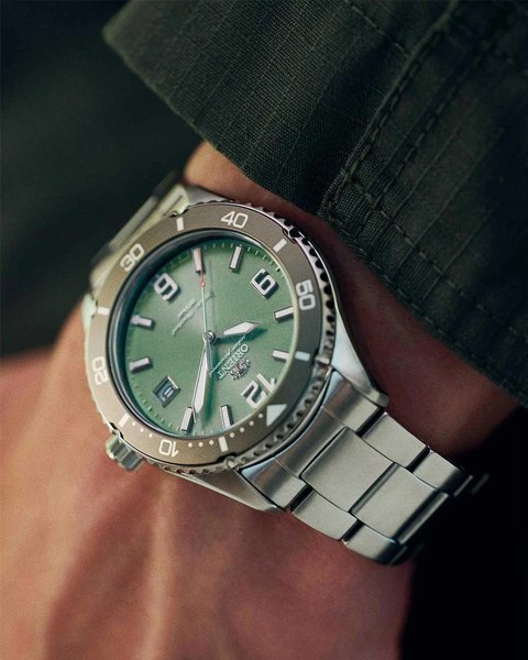 Часы наручные мужские Orient RA-WJ0001E