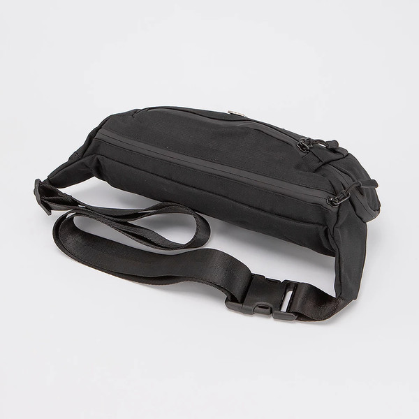 Сумка на пояс Valigetti 181-6836-VG-BLK