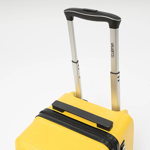Чемодан на колесах Valigetti 340-1602/2-18YLW