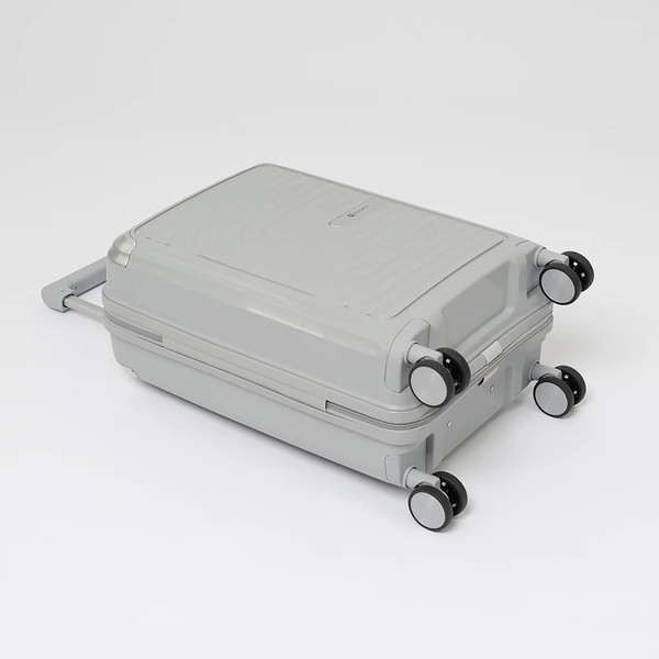 Чемодан на колесах Valigetti 344-8022/3-20SLV