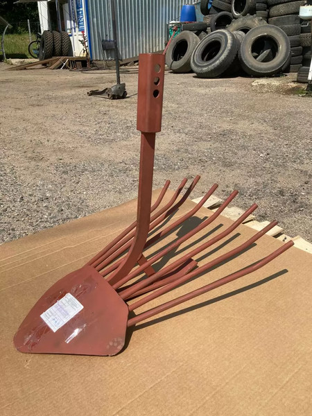 Картофелевыкапыватель МТЗ КК-11.06-01 / 10378